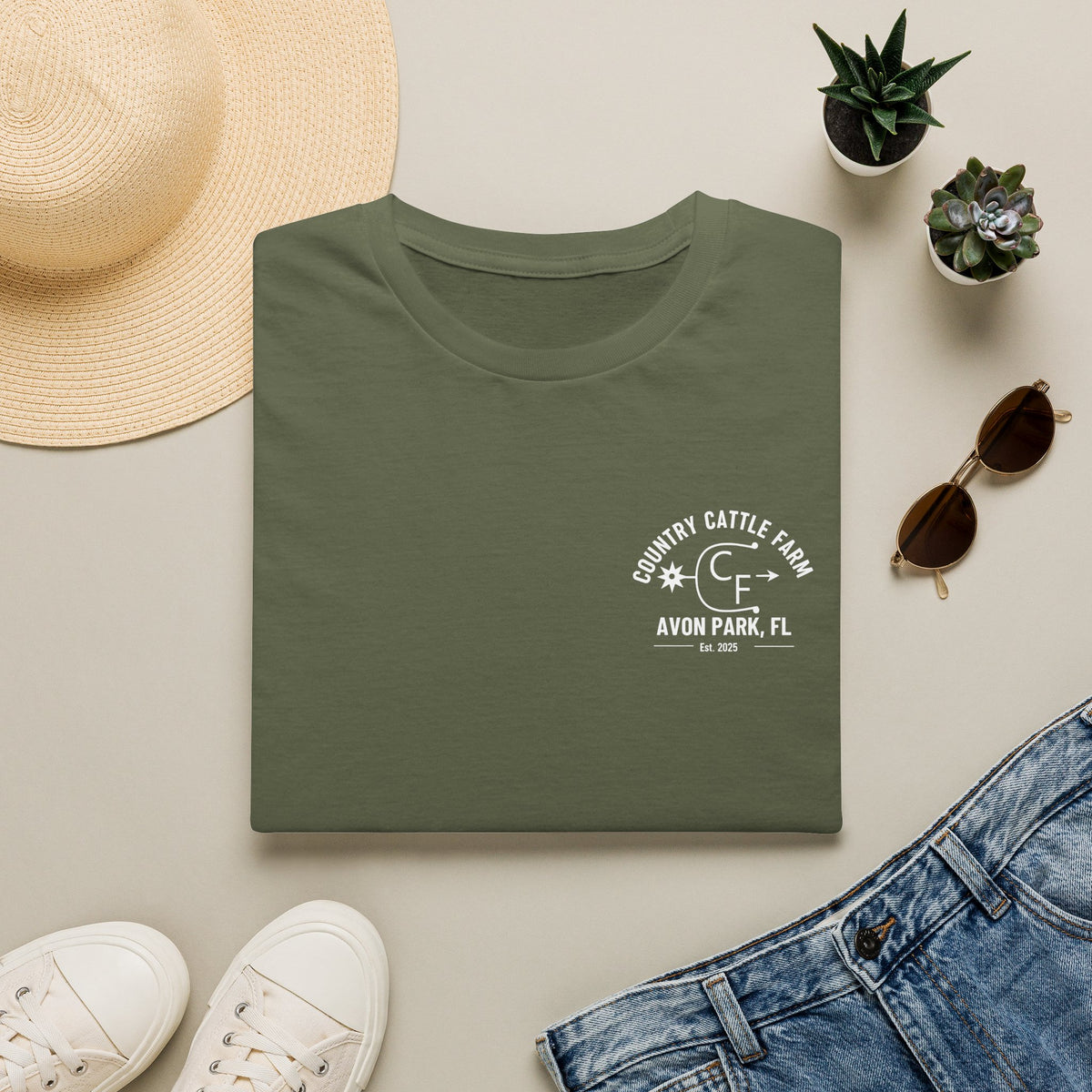 Country Cattle Farm Avon Park FL T‑Shirt — Vintage Ranch Logo Tee