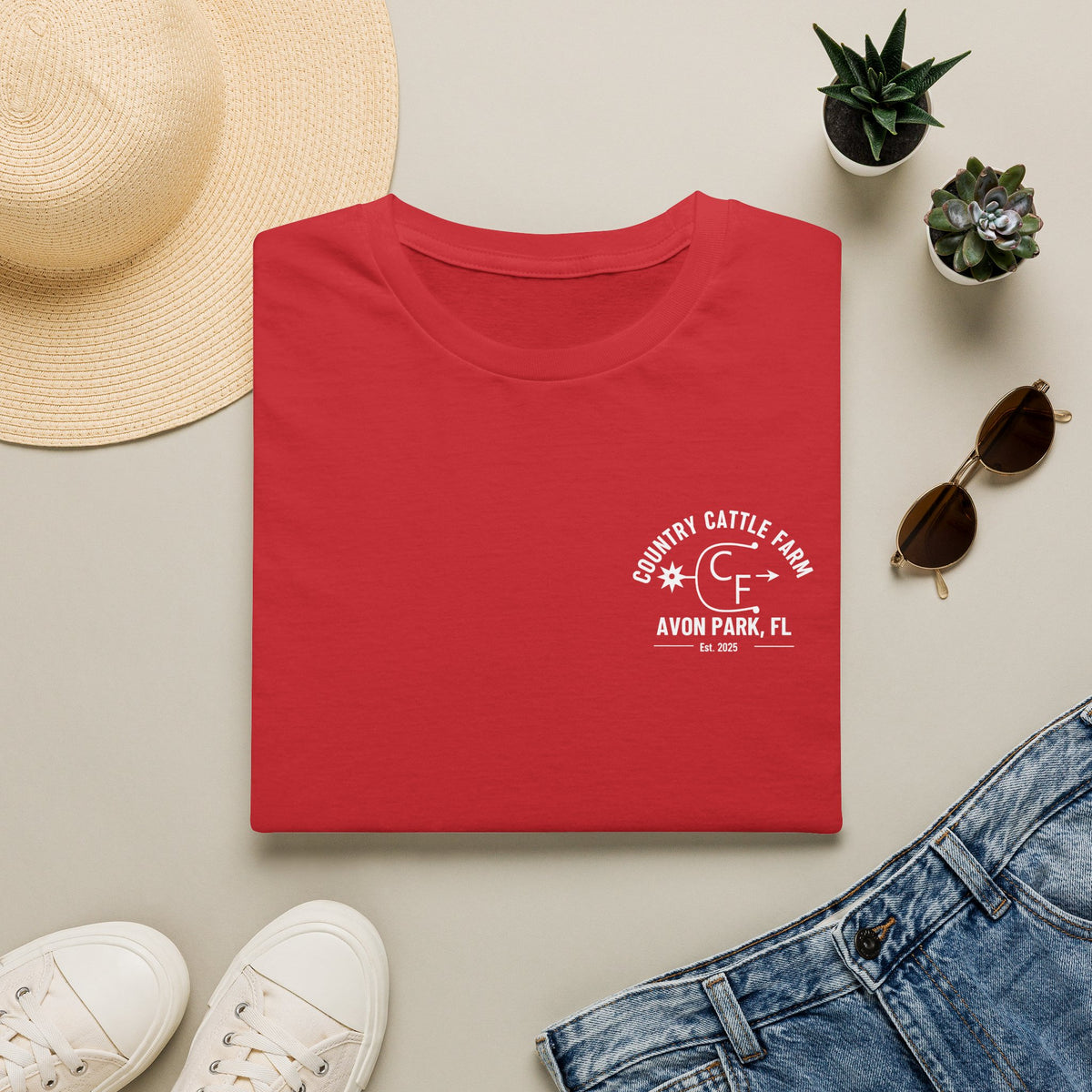 Country Cattle Farm Avon Park FL T‑Shirt — Vintage Ranch Logo Tee