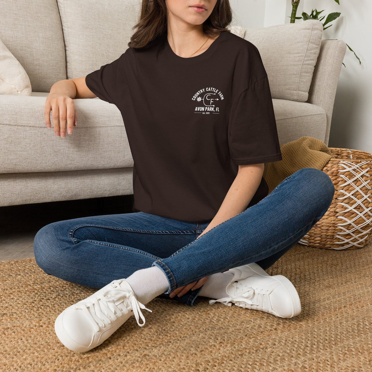Country Cattle Farm Avon Park FL T‑Shirt — Vintage Ranch Logo Tee